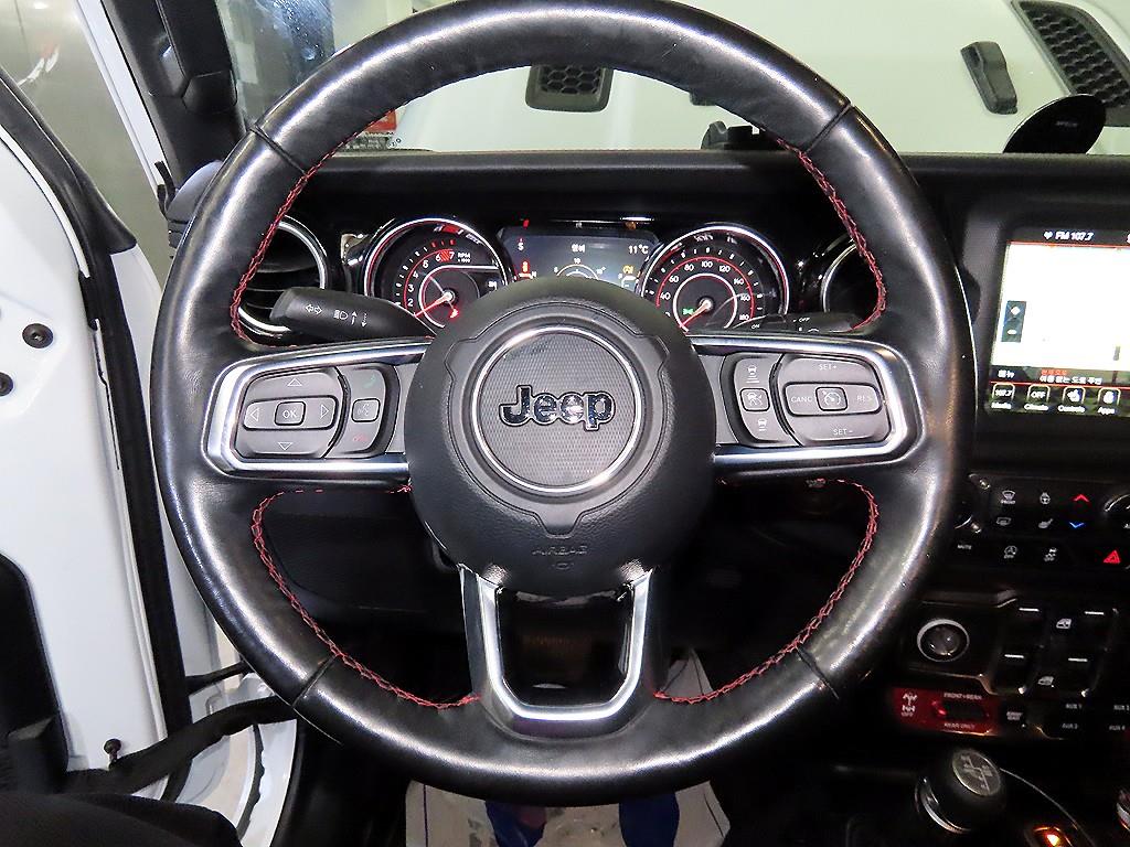 Jeep Wrangler - Vista 8