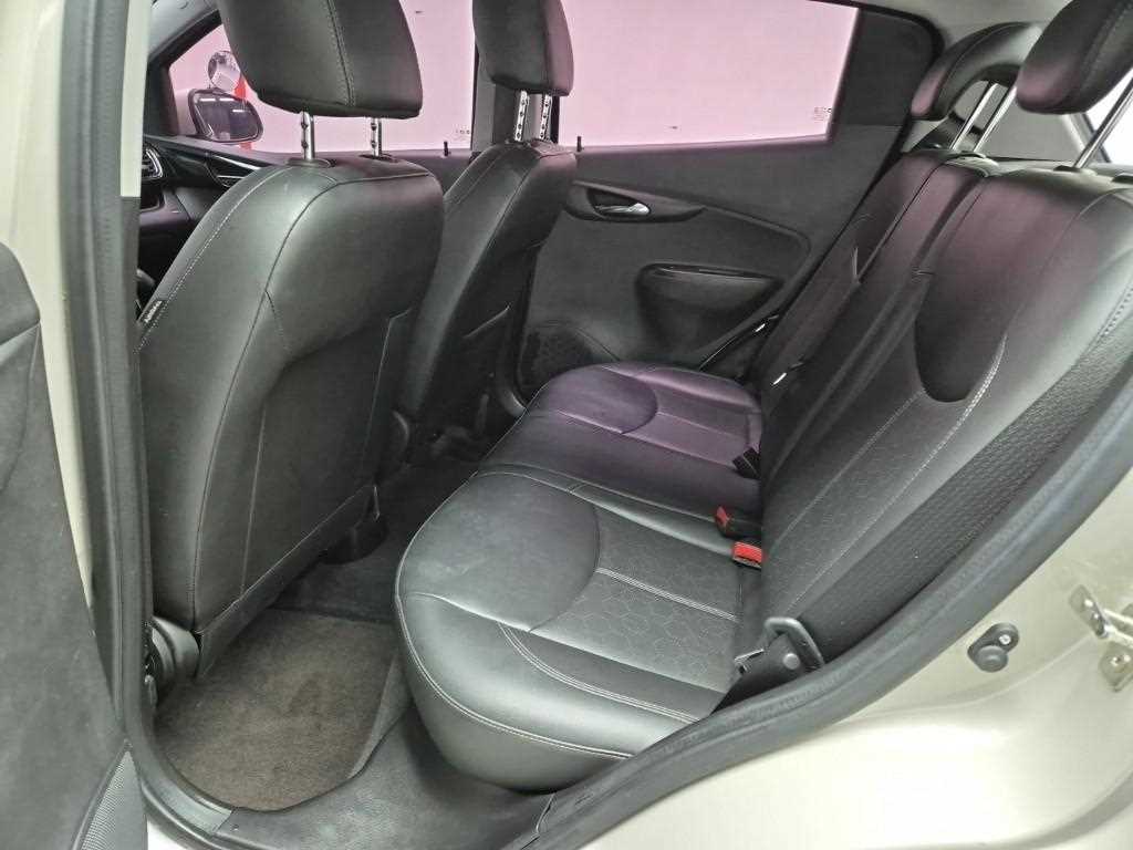 Chevrolet Spark - Vista 12