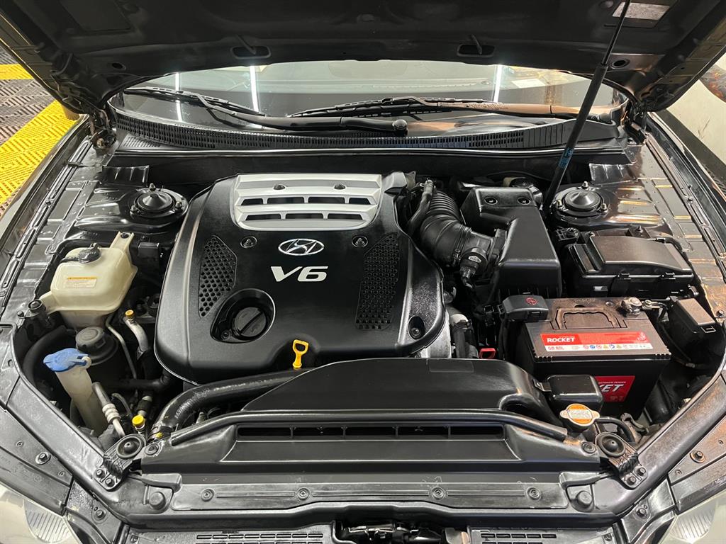 HYUNDAI Grandeur - Vista 5