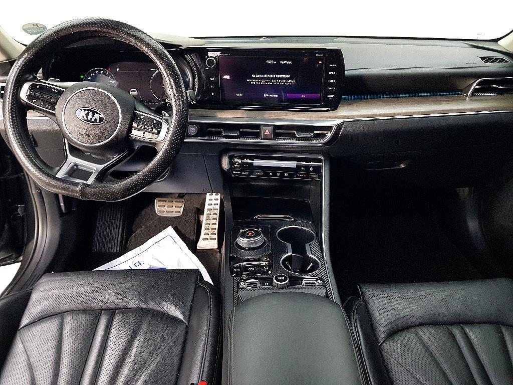 KIA K5 - Vista 5