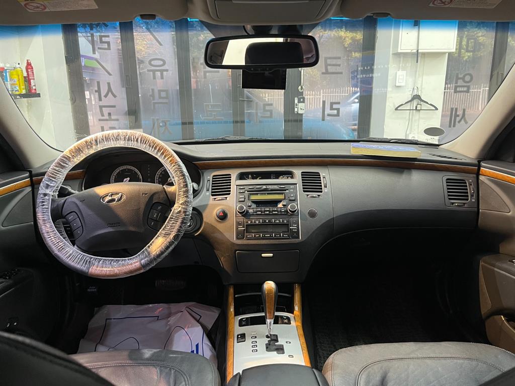 HYUNDAI Grandeur - Vista 6