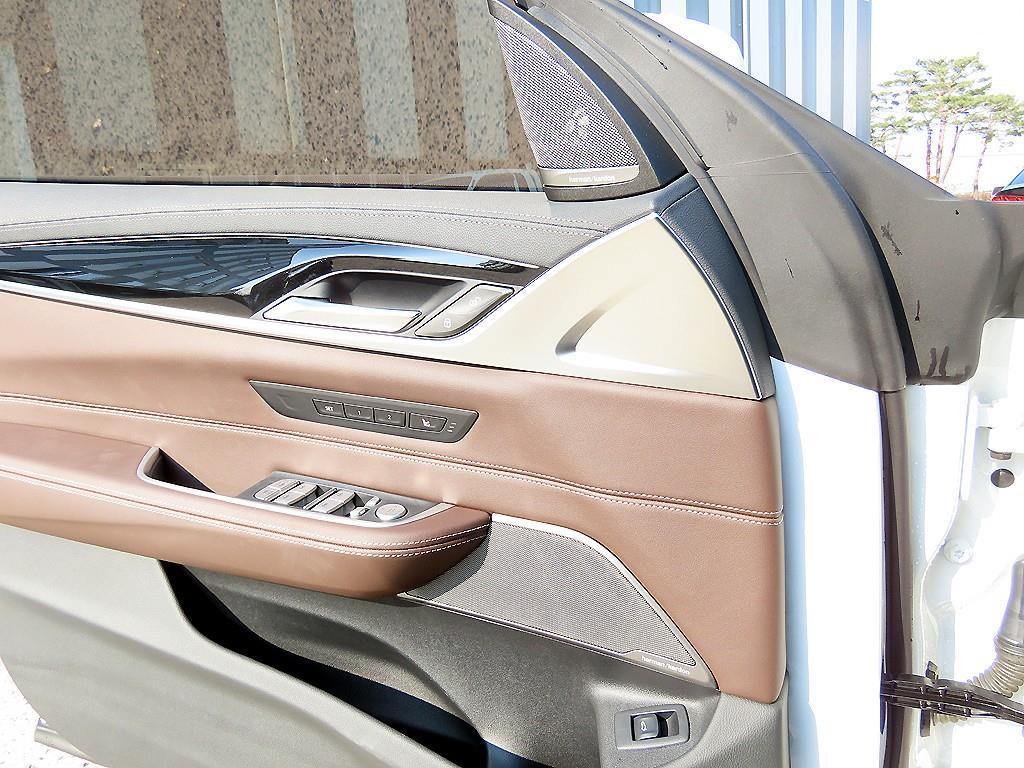 BMW Gran Turismo - Vista 12