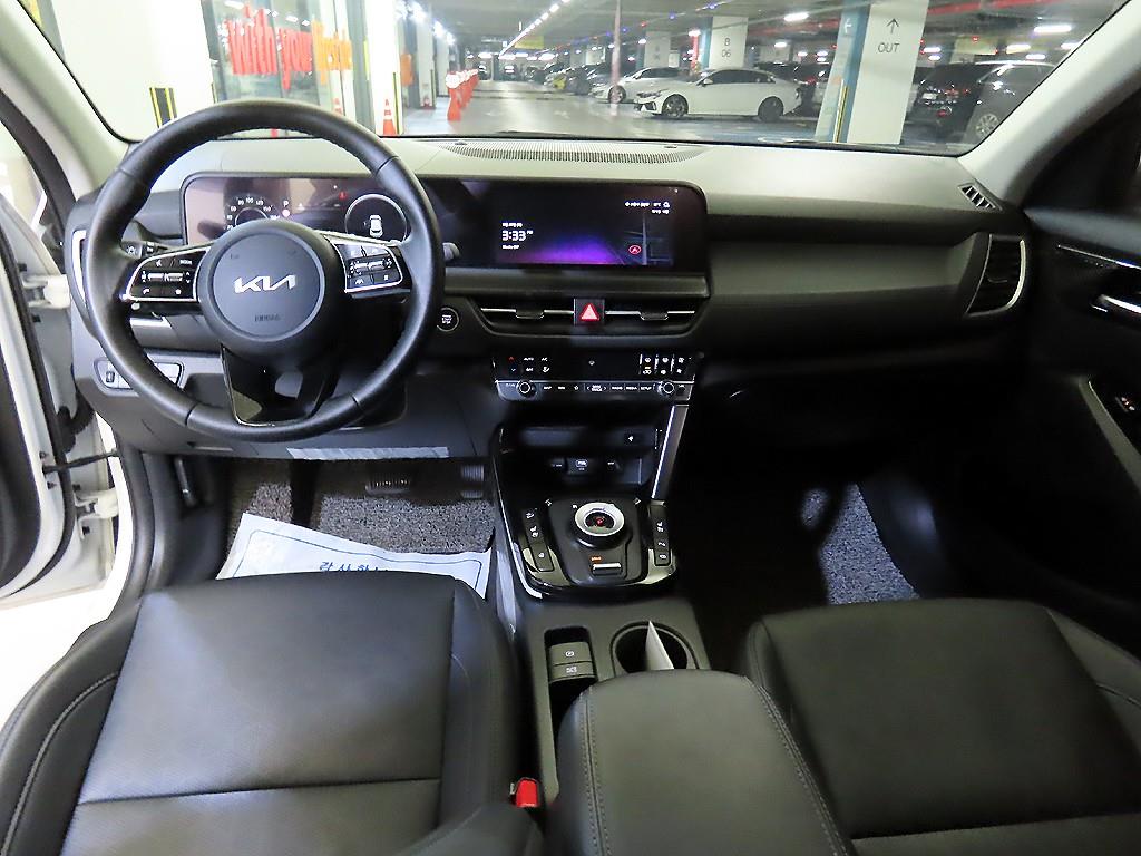 KIA Seltos - Vista 10