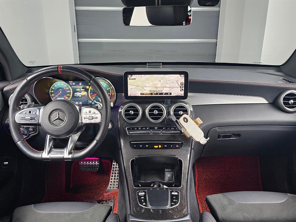 Mercedes Benz GLC Class - Vista 7