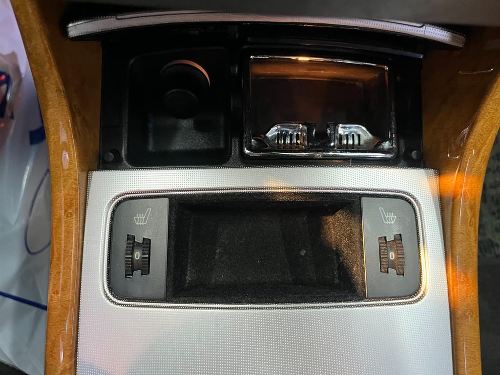 HYUNDAI Grandeur - Vista 11