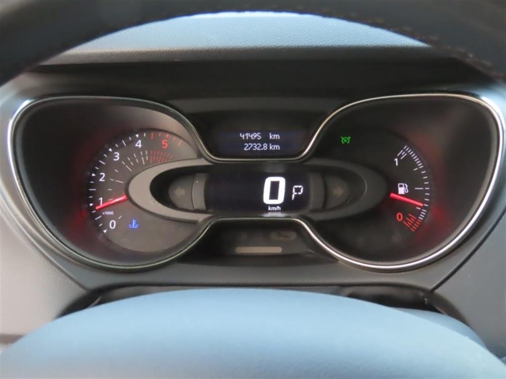 SAMSUNG QM3 - Vista 9