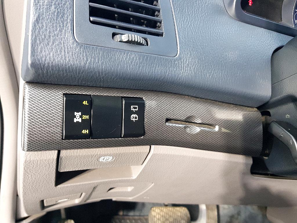 Ssangyong Korando - Vista 12