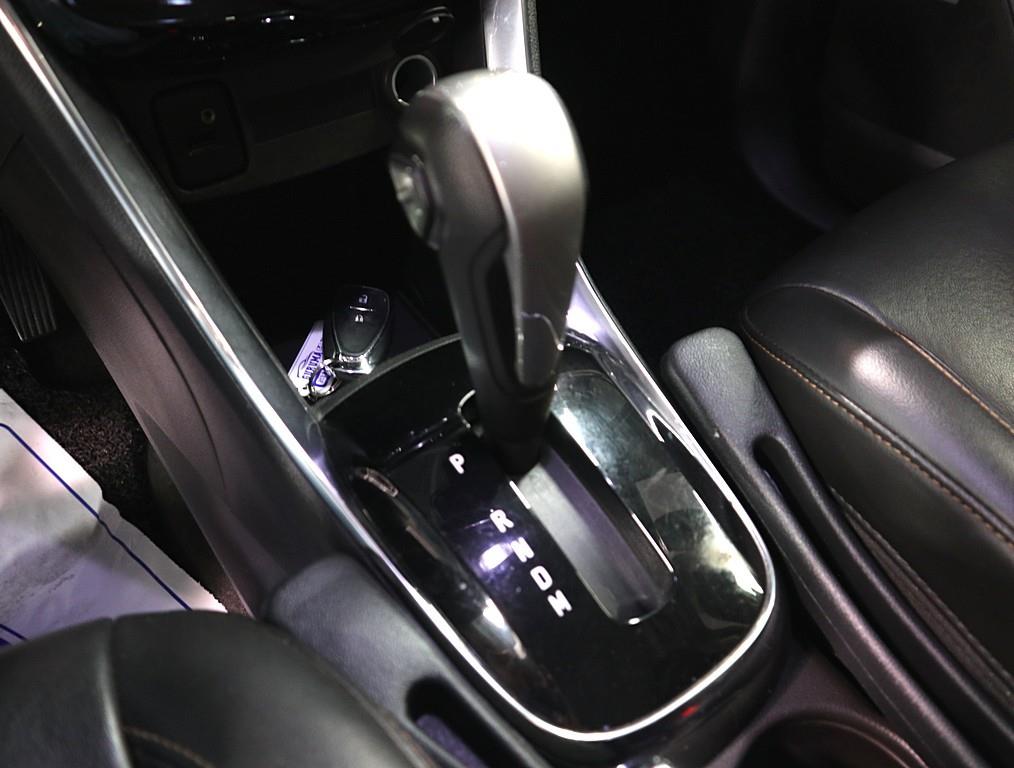 Chevrolet Trax 2017 Negro - Importación desde Corea - HF Imports Iquique - Foto 13