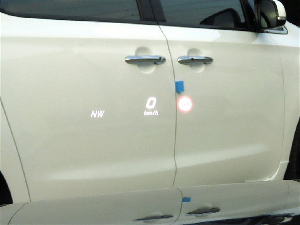 Mercedes Benz E class - Vista 10