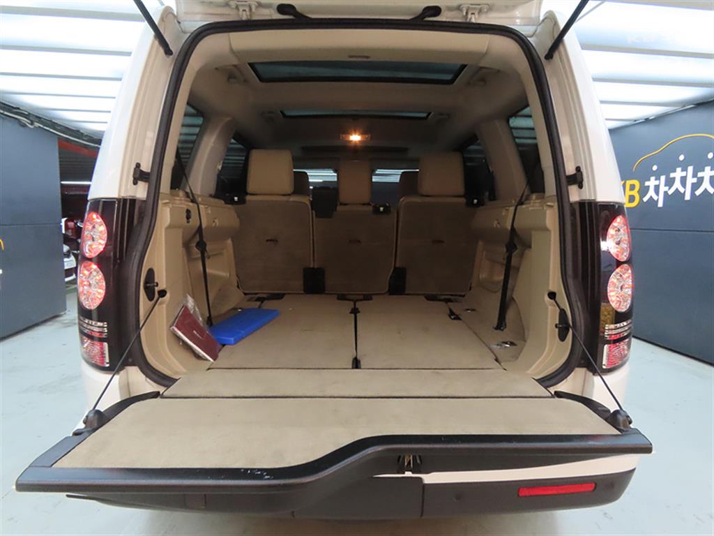 Land Rover Discovery 2016 Blanco - Importación desde Corea - HF Imports Iquique - Foto 18