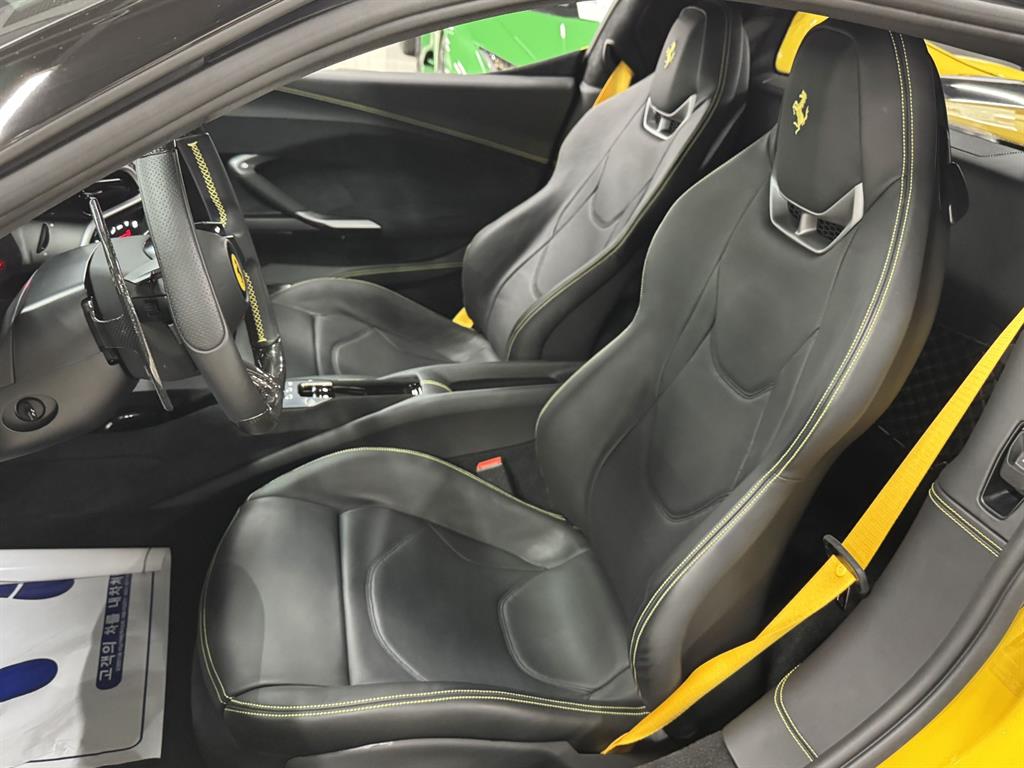 Ferrari 296 - Vista 8