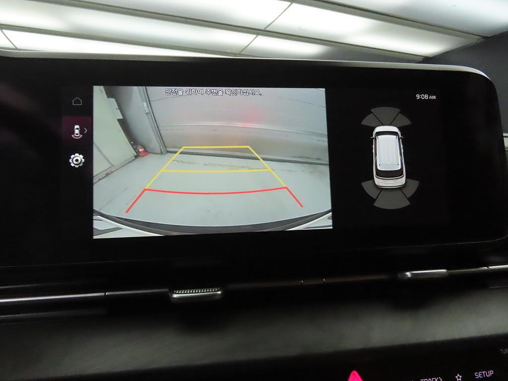 KIA Carnival - Vista 10