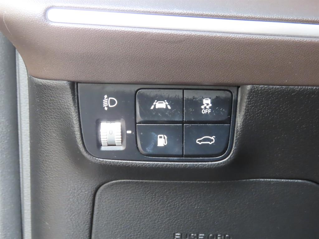 HYUNDAI Grandeur 2020 Negro - Importación desde Corea - HF Imports Iquique - Foto 11