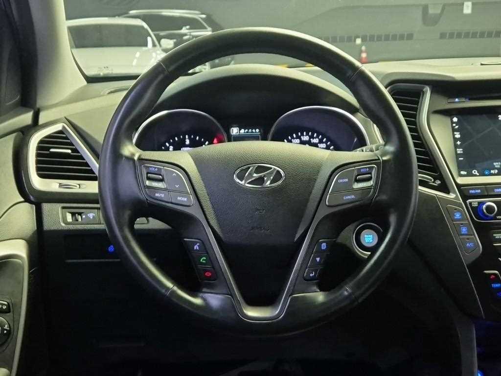 HYUNDAI Santa Fe - Vista 9
