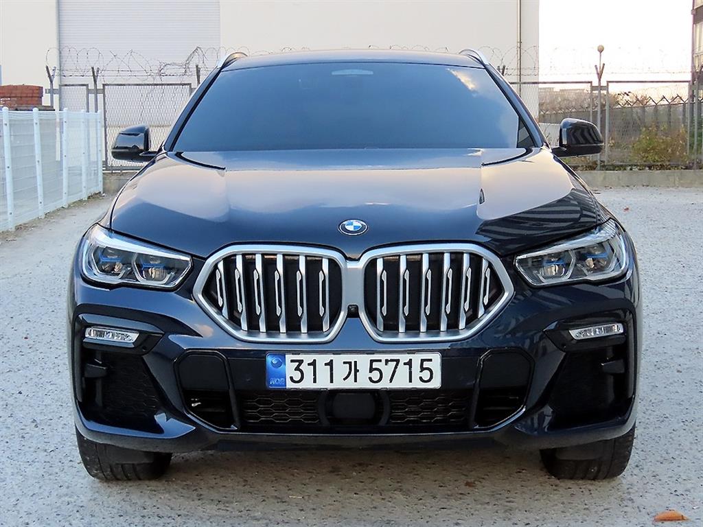 BMW X6 2021 - Importación desde Corea - HF Imports Iquique - Foto 1