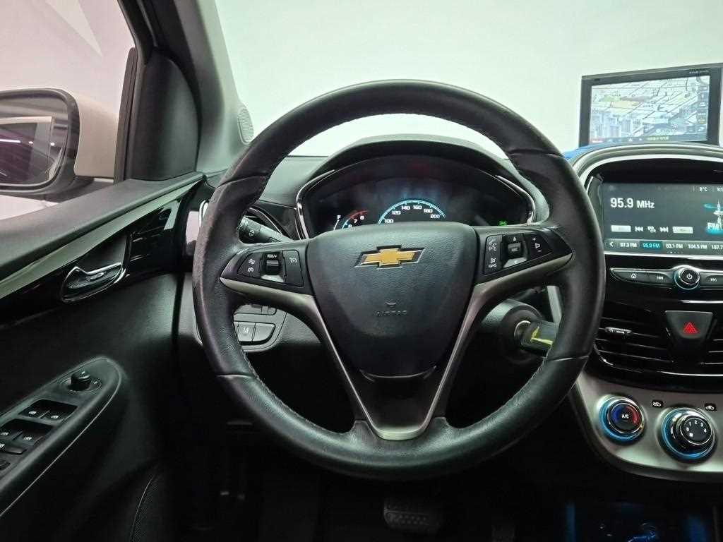 Chevrolet Spark - Vista 9