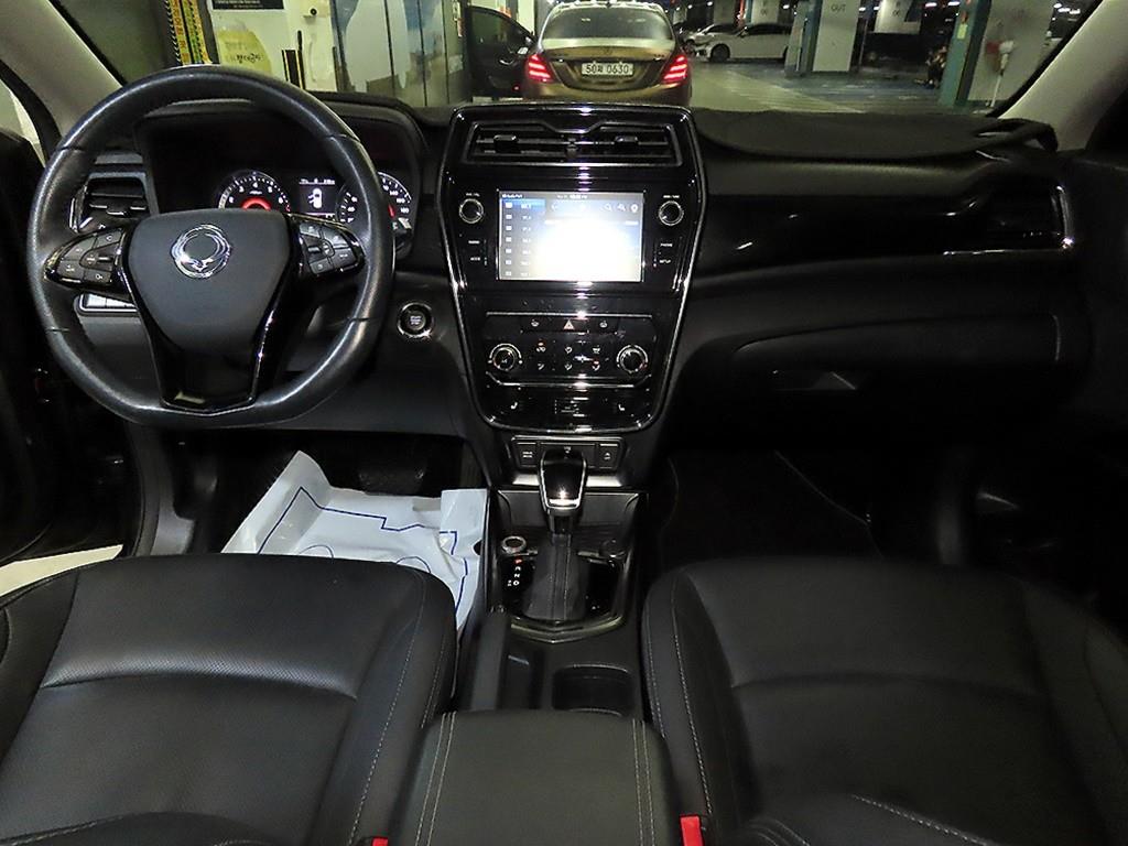 Ssangyong Tivoli - Vista 10