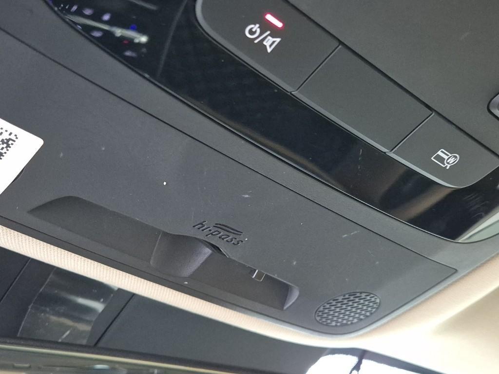 KIA Carnival - Vista 8