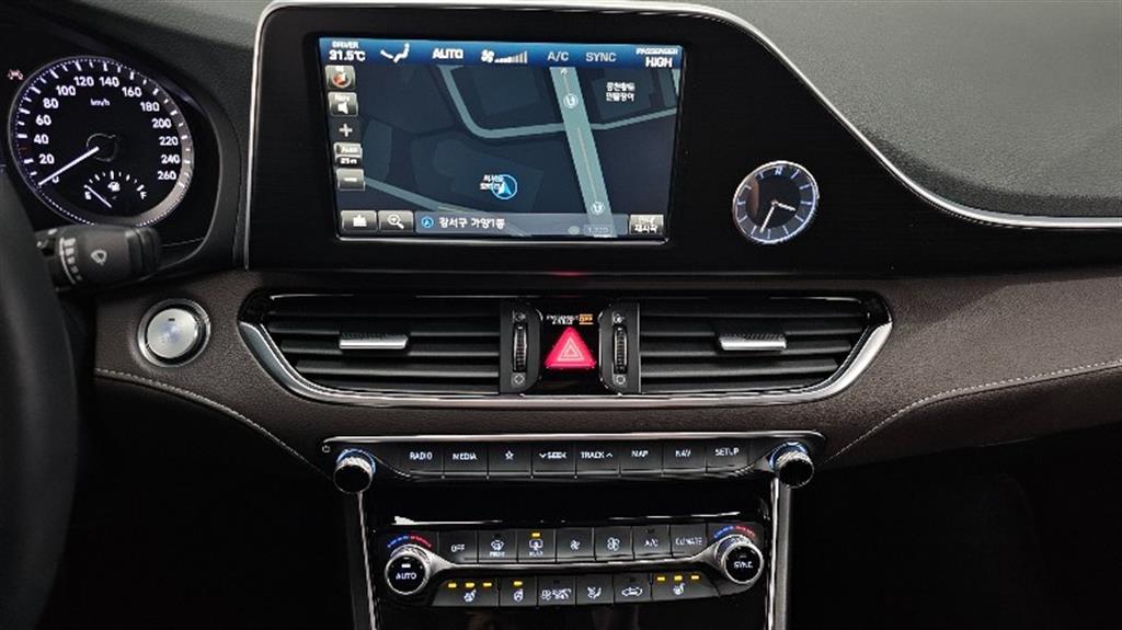 HYUNDAI Grandeur 2017 Gris - Importación desde Corea - HF Imports Iquique - Foto 13