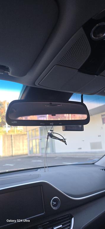 HYUNDAI Grandeur - Vista 10