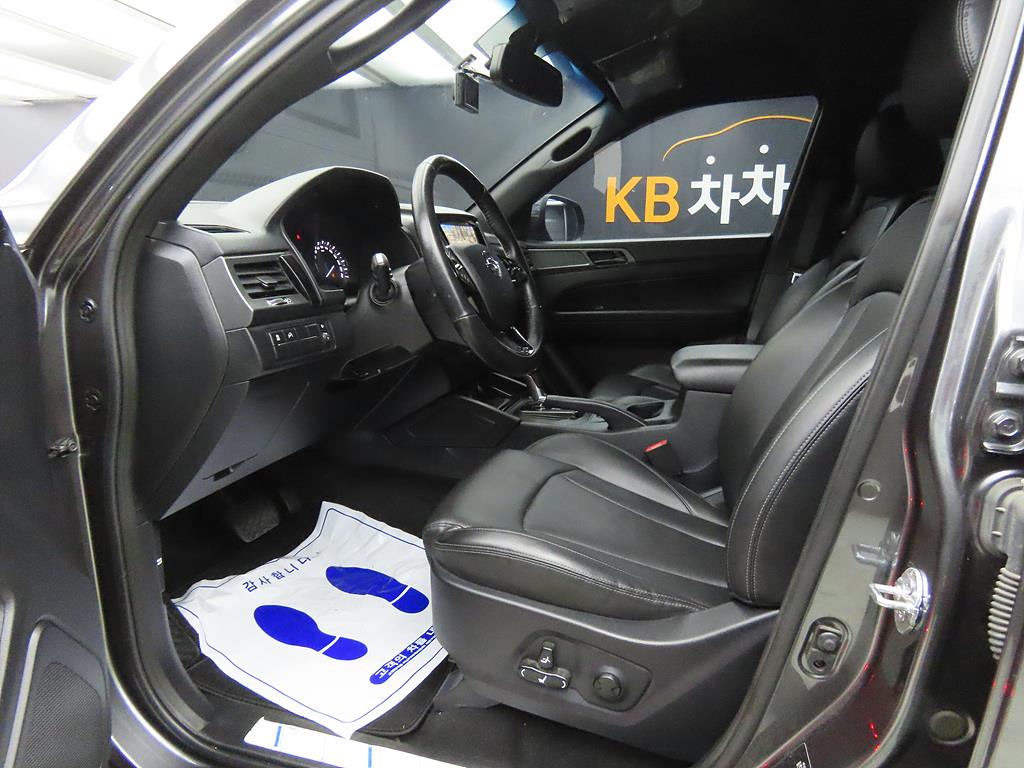 Ssangyong Rexton - Vista 5