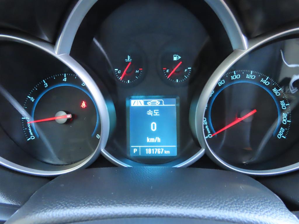 Chevrolet Cruise 2013 Blanco - Importación desde Corea - HF Imports Iquique - Foto 8