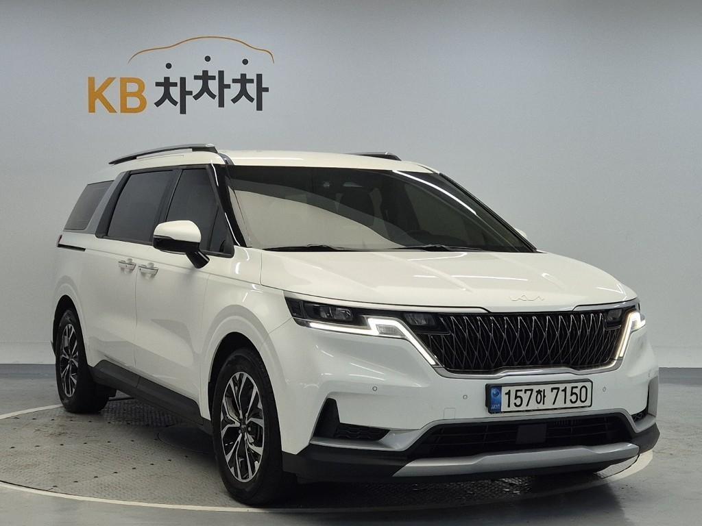 KIA Carnival - Vista 7