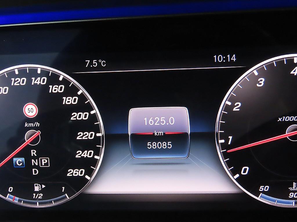 Mercedes Benz E class - Vista 11