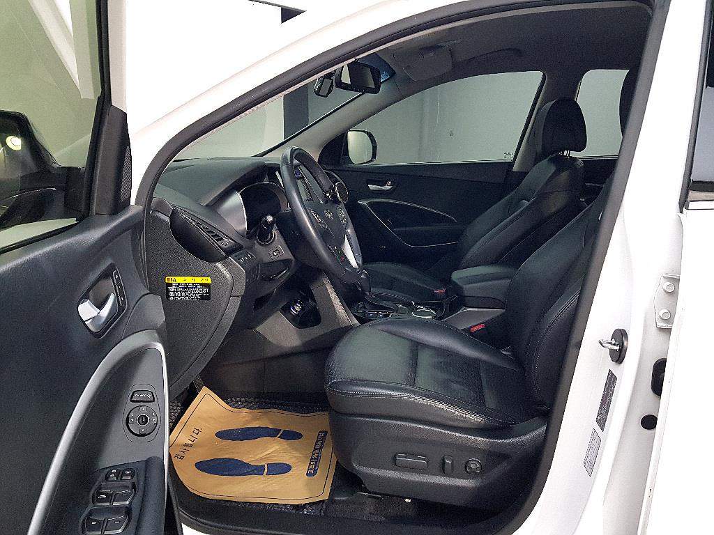 HYUNDAI Santa Fe - Vista 8