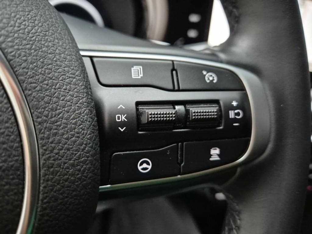 KIA K5 2023 Negro - Importación desde Corea - HF Imports Iquique - Foto 15