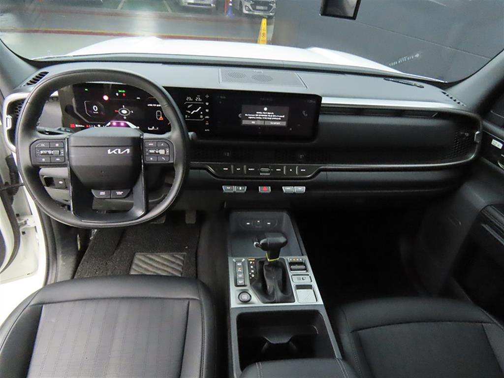 KIA Tasman - Vista 7