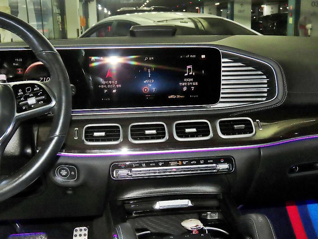 Mercedes Benz GLE Class - Vista 11