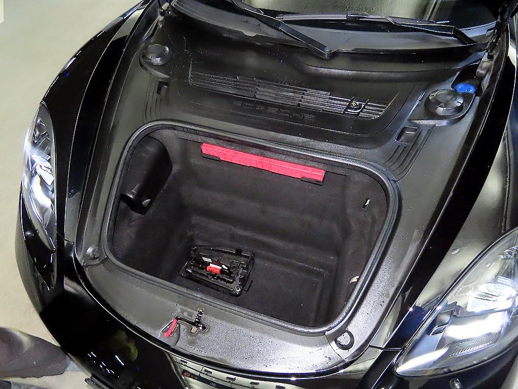 Porsche 718 2023 Negro - Importación desde Corea - HF Imports Iquique - Foto 16