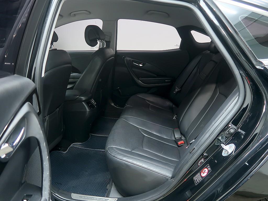 HYUNDAI Grandeur 2011 Negro - Importación desde Corea - HF Imports Iquique - Foto 12