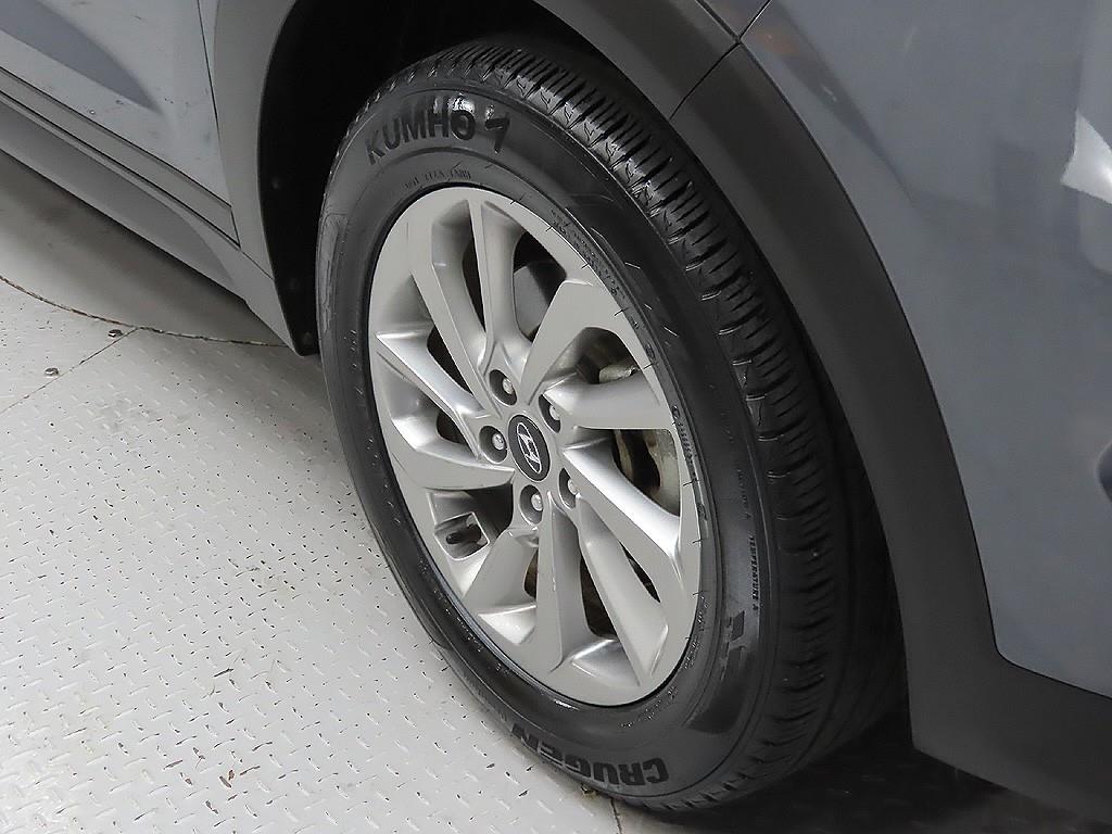 HYUNDAI Tucson - Vista 9