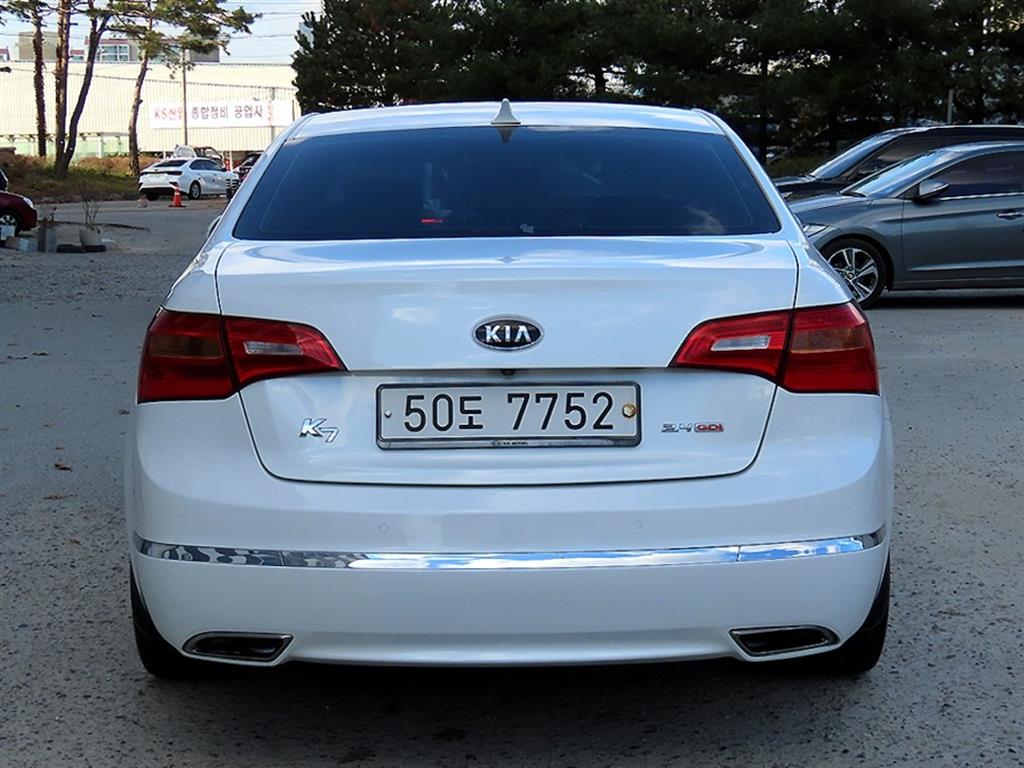 KIA K7 - Vista 4