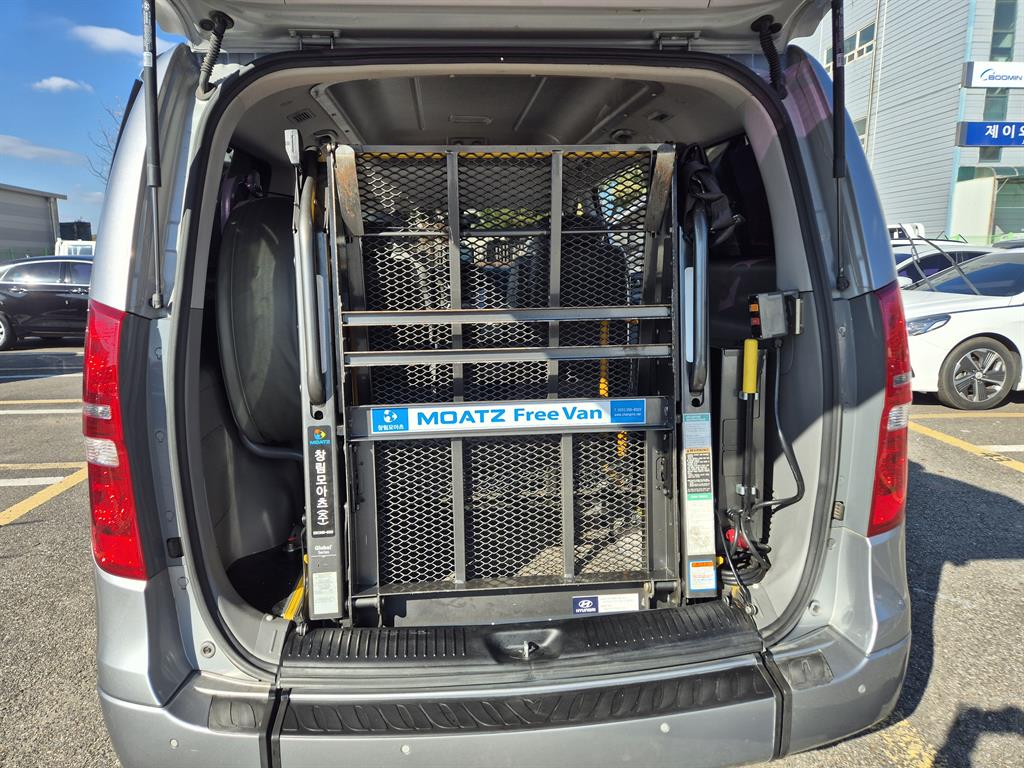 HYUNDAI Starex 2018 Gris - Importación desde Corea - HF Imports Iquique - Foto 20