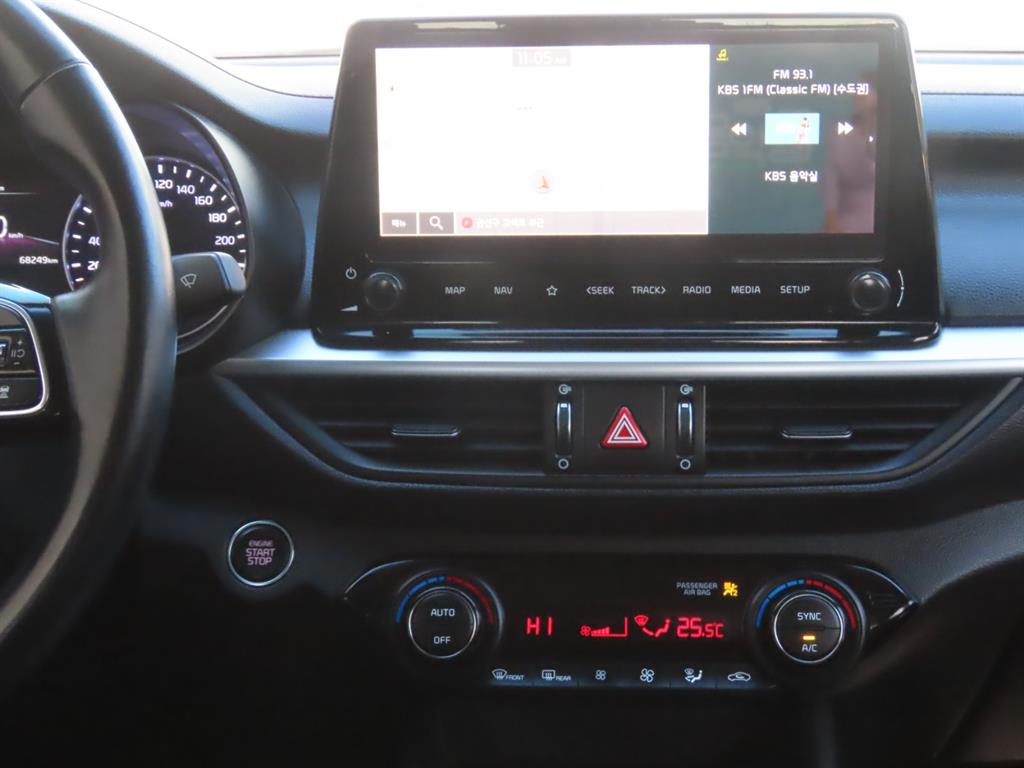 KIA K3 2022 Blanco - Importación desde Corea - HF Imports Iquique - Foto 9