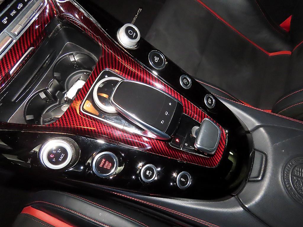 Mercedes Benz AMG GT - Vista 12