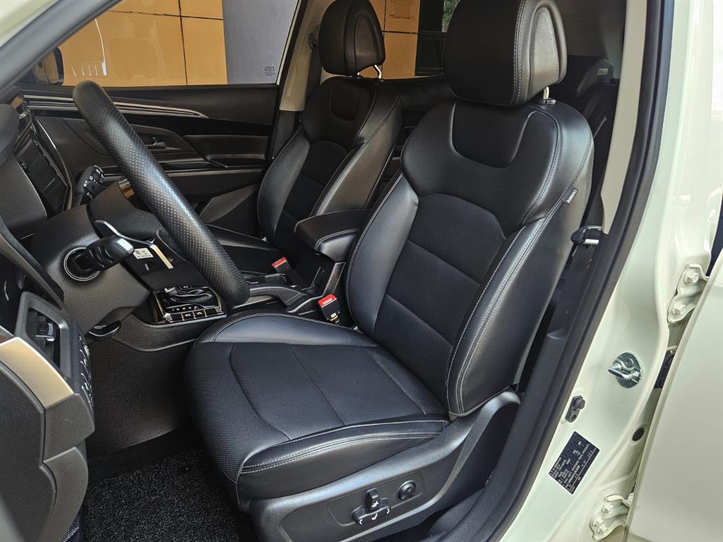 Ssangyong Korando - Vista 8