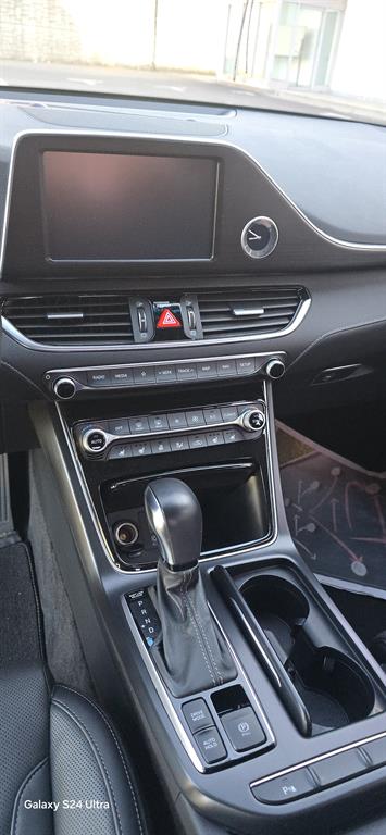 HYUNDAI Grandeur - Vista 8