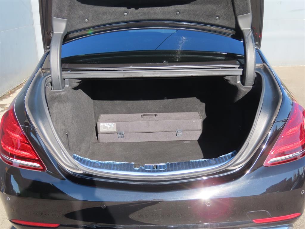 Mercedes Benz S Class - Vista 9