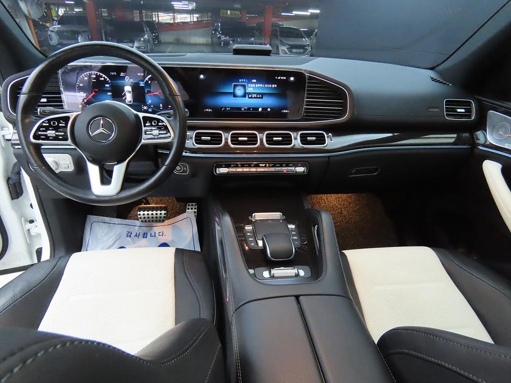 Mercedes Benz GLE Class - Vista 7