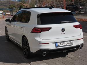 Volkswagen Golf - Vista 8