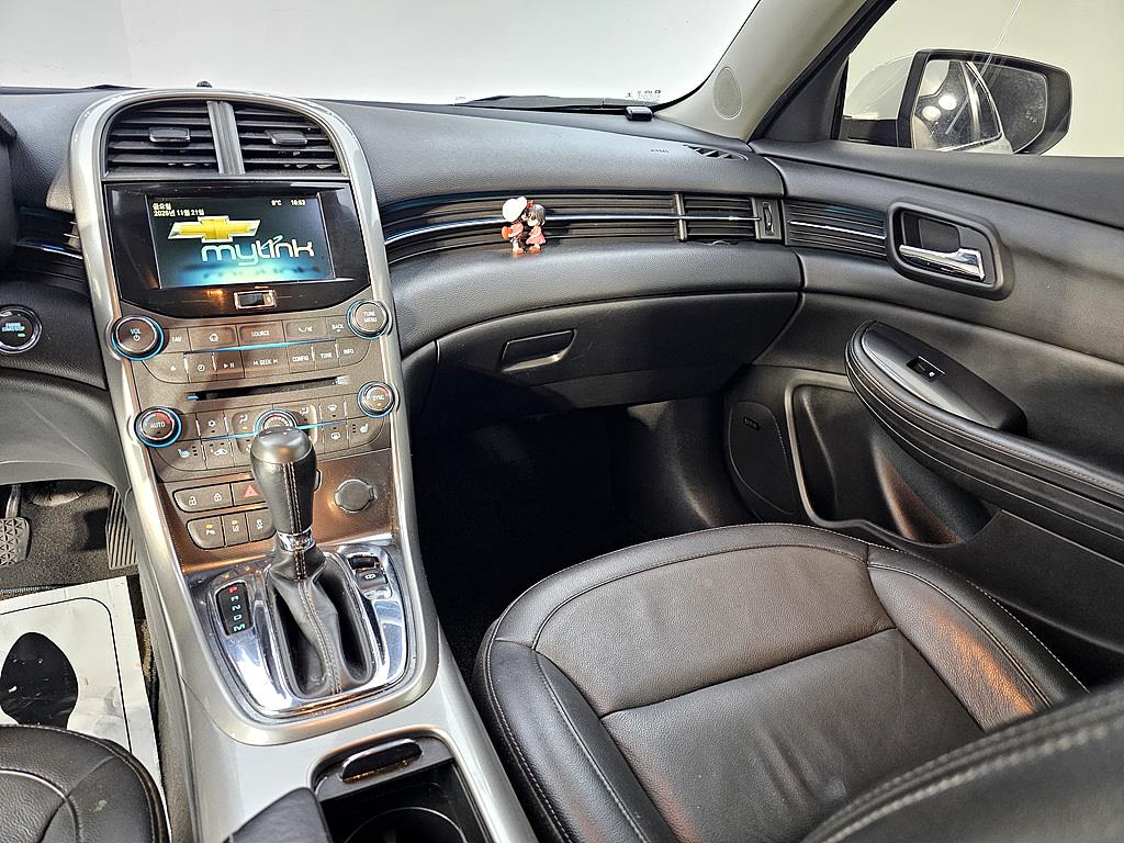 Chevrolet Malibu - Vista 9