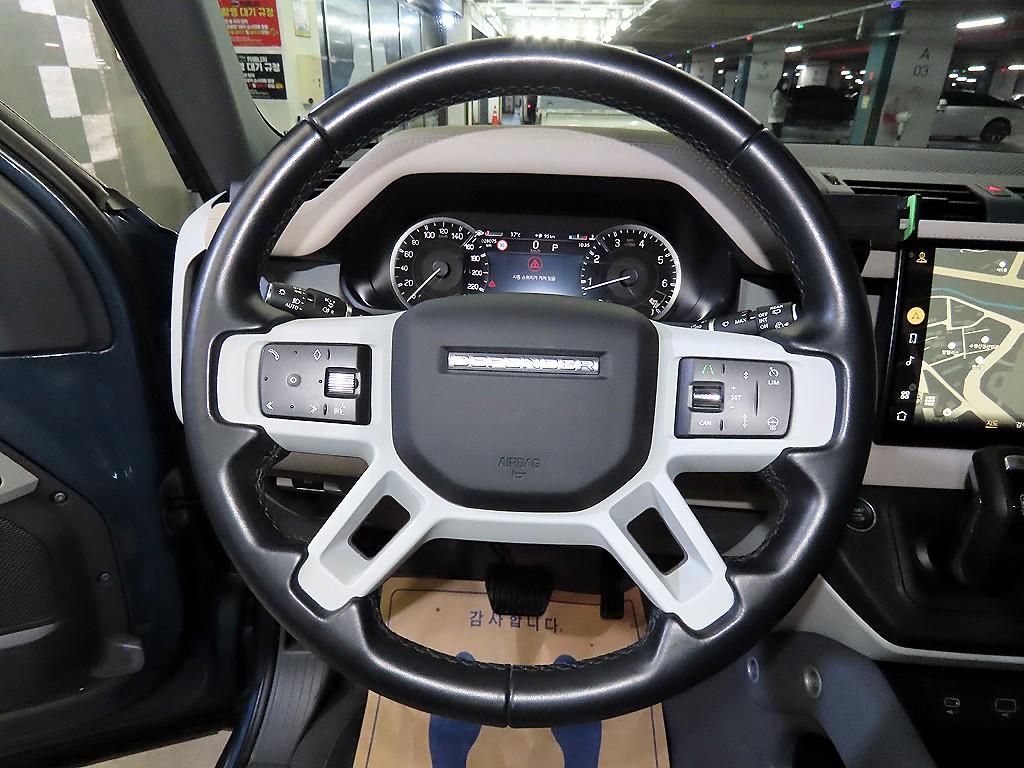 Land Rover Defender - Vista 8