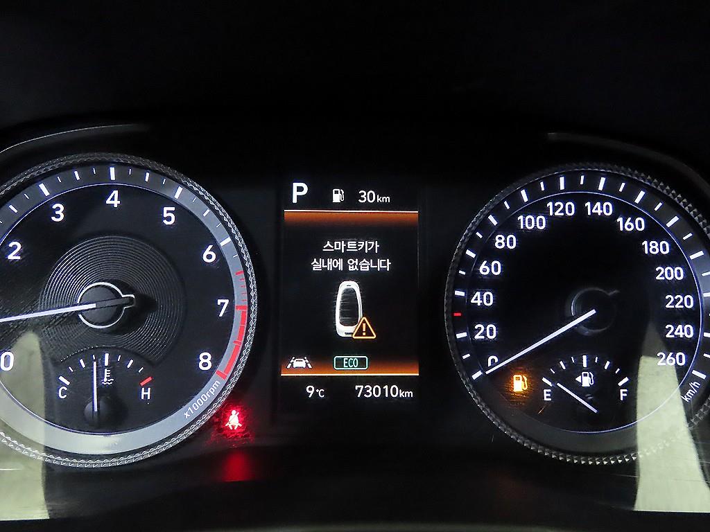 HYUNDAI Sonata - Vista 9