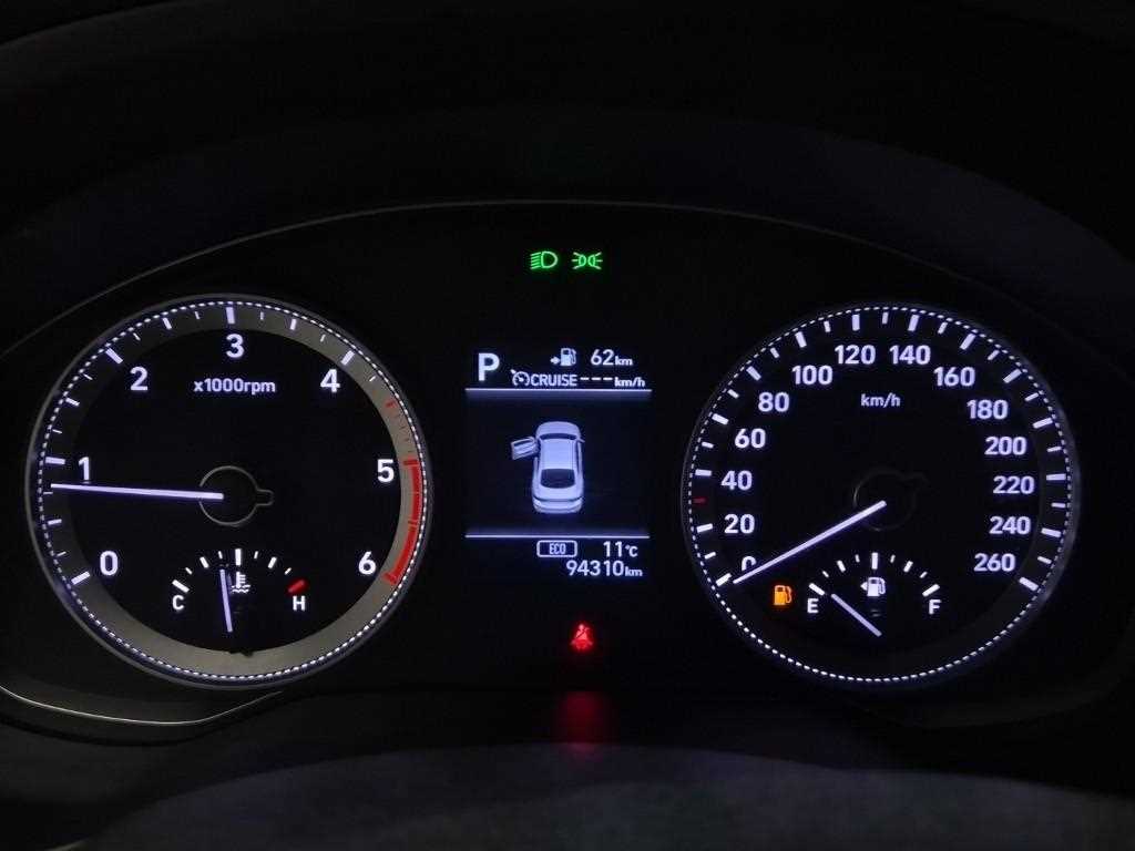 HYUNDAI Grandeur - Vista 6