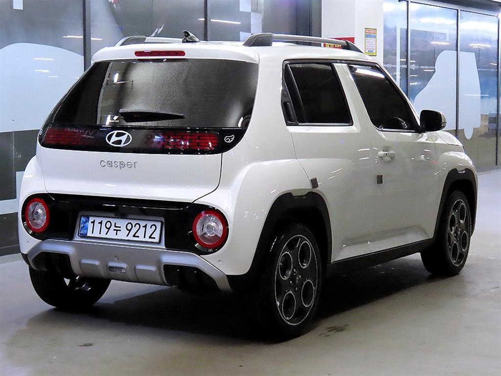 HYUNDAI Casper - Vista 4