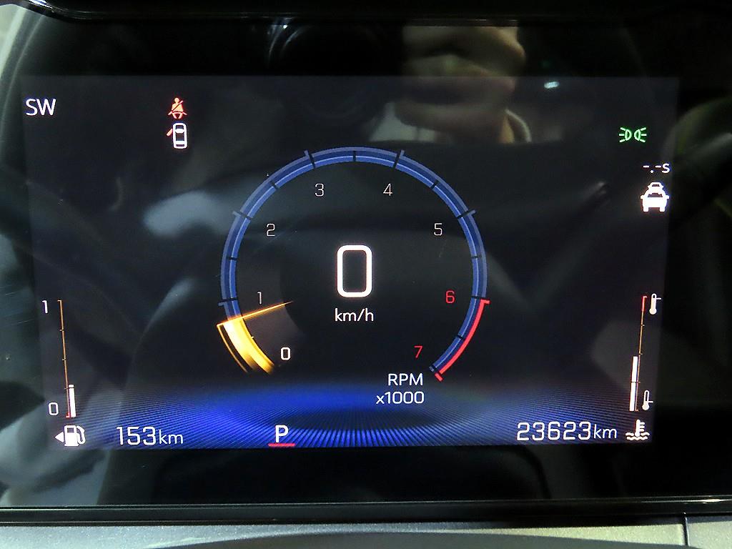 Chevrolet Trax - Vista 9